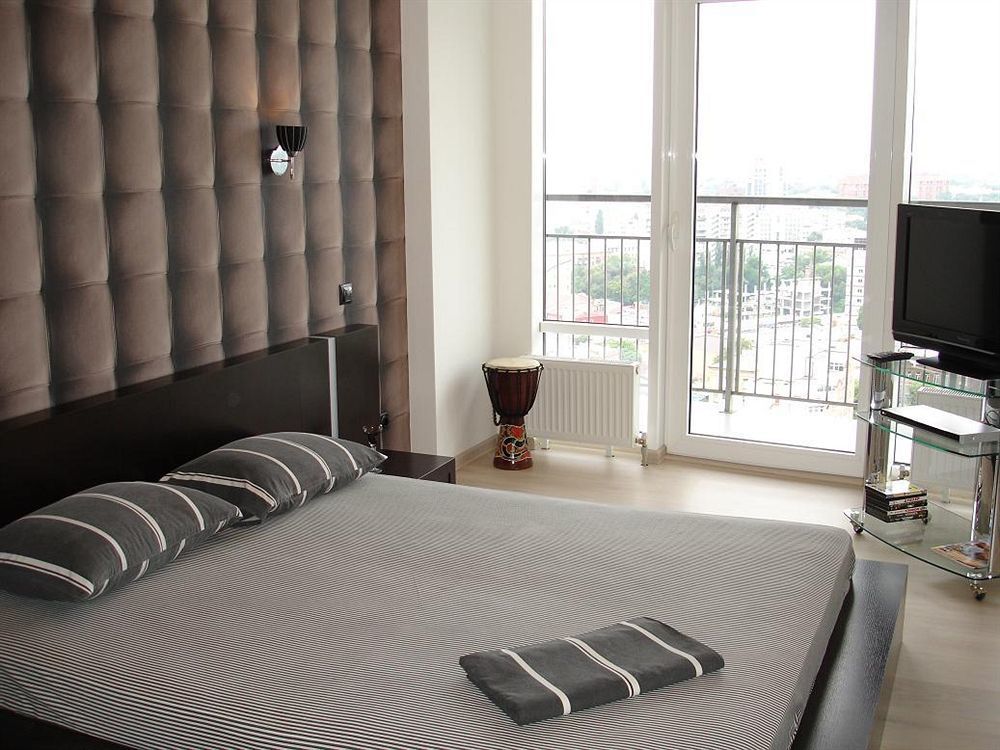 Most City Premium Apartments دنيبروبيتروفسك المظهر الخارجي الصورة